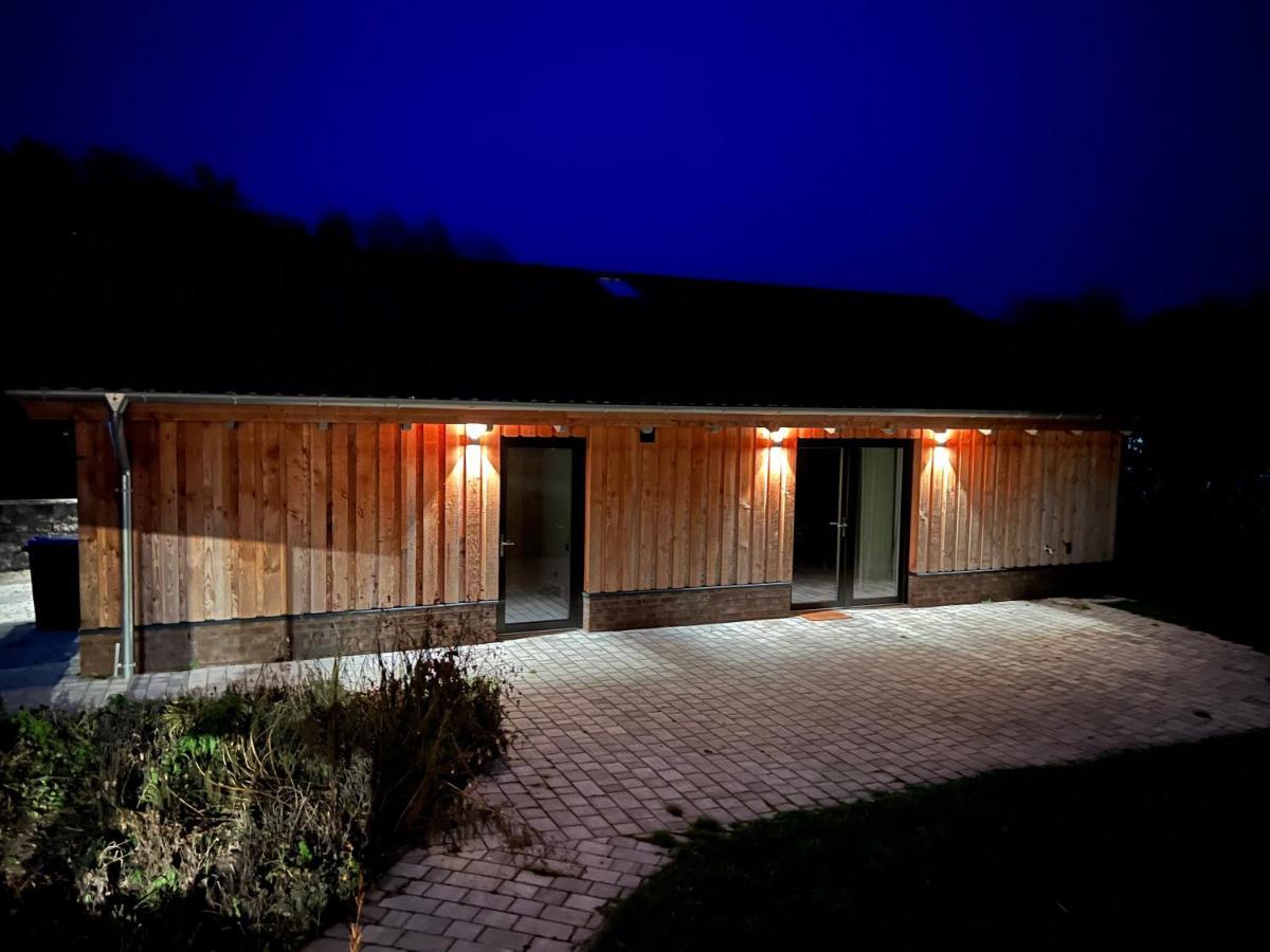 Ferienhaus Auszeit Mit Sauna Schwarz Exterior foto